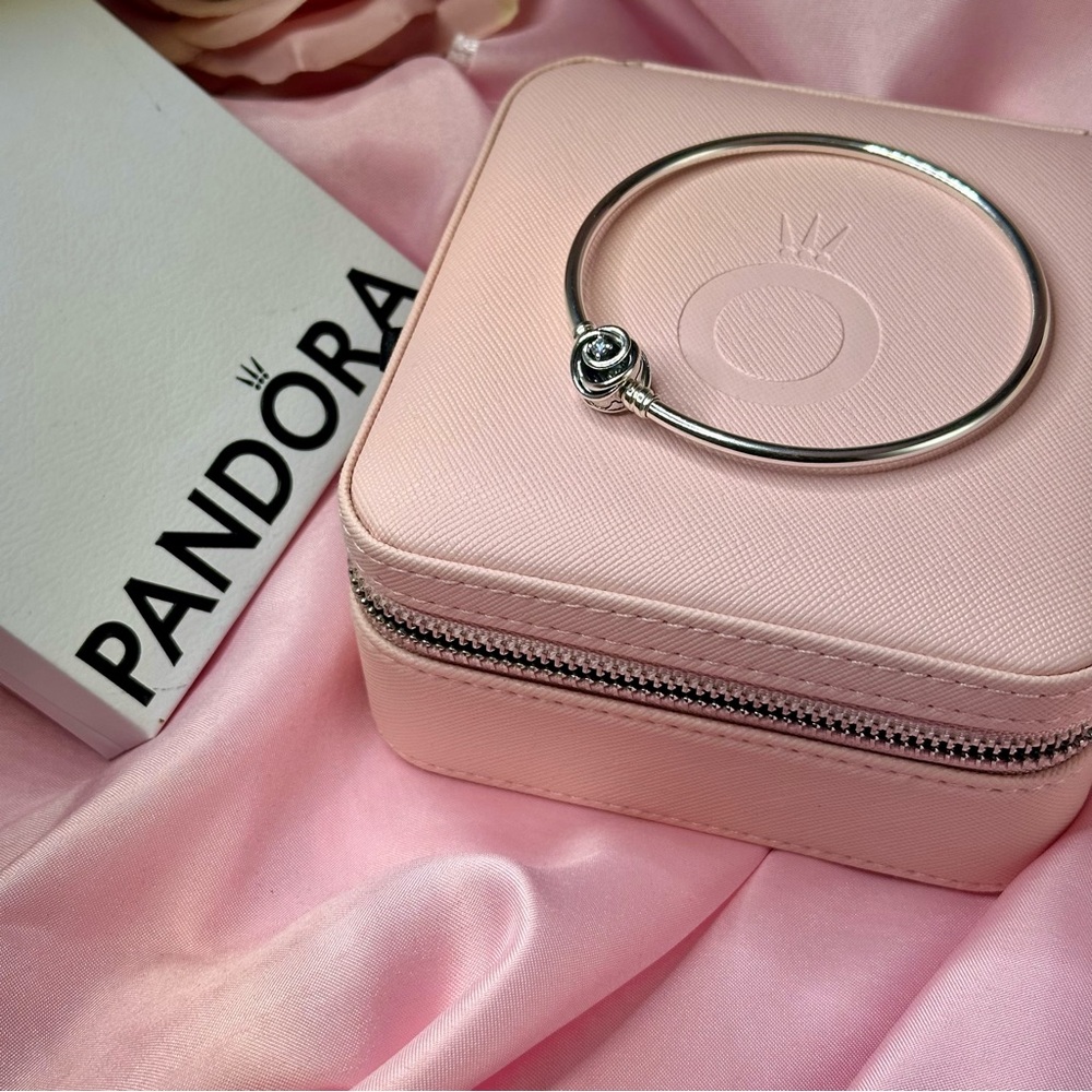 Brand New Pandora Bangle | 8.3'| includes BONUS Pink Travel Jewelry Box! - Picture 3 of 12
